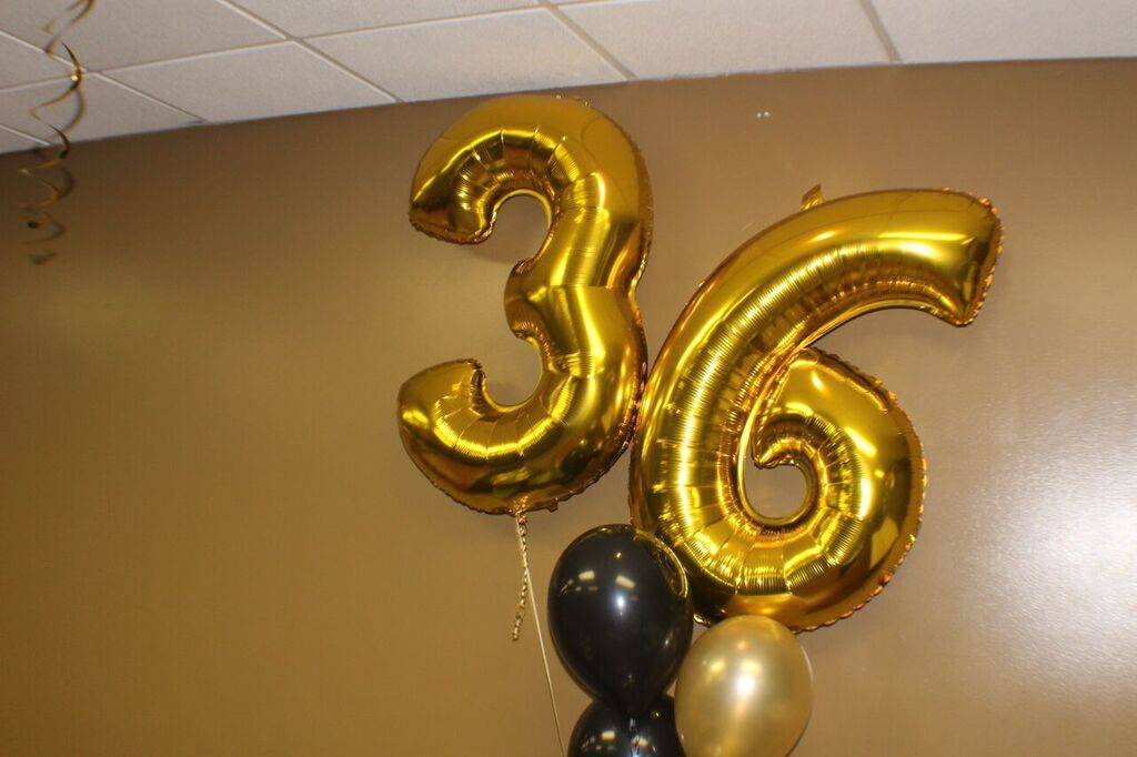 Anthonys Place | restaurant | 389 S Green Rd, Cleveland, OH 44121, USA | 2165317085 OR +1 216-531-7085