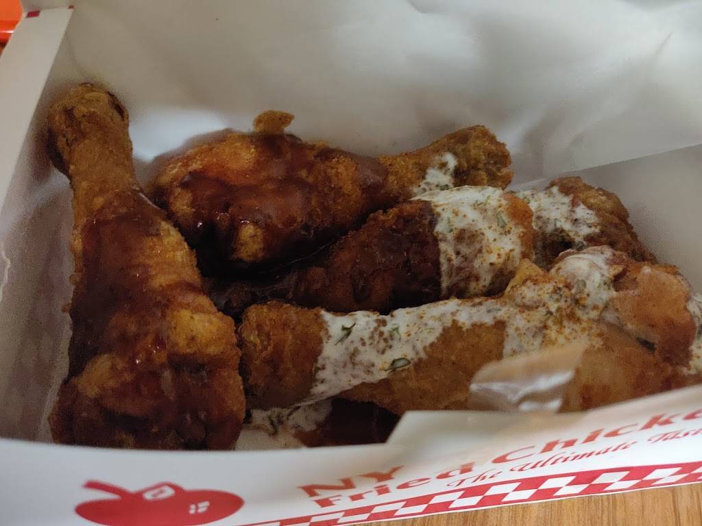 New York Pizza & Fried Chicken | restaurant | 309 N King St, Wilmington, DE 19801, USA | 3026551996 OR +1 302-655-1996