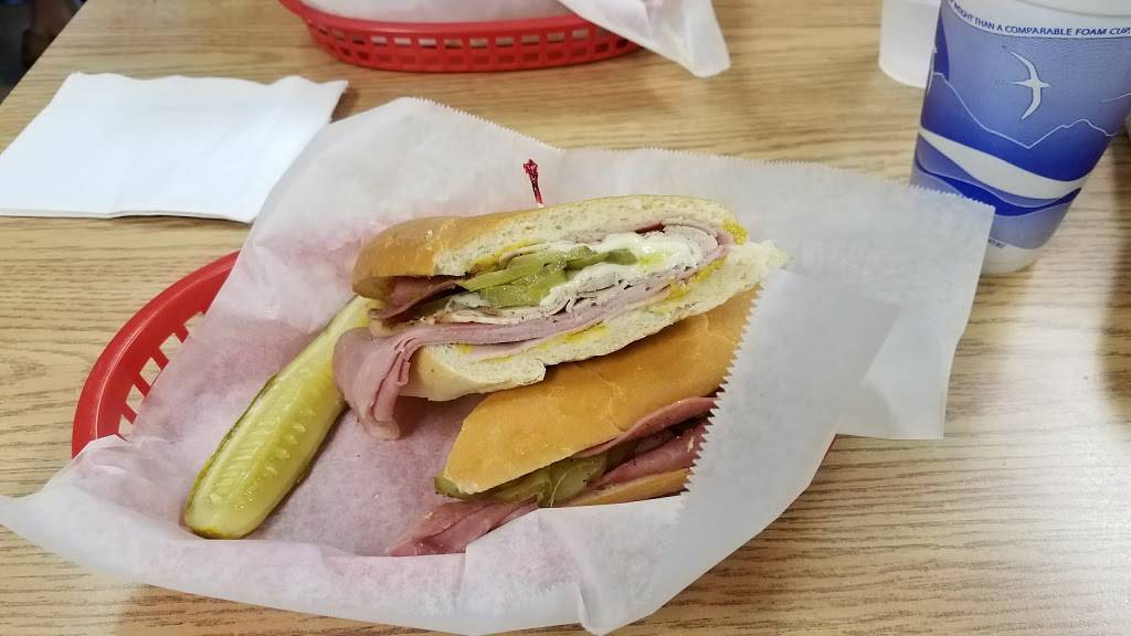 Sun Deli | meal takeaway | 1011 3rd St S, Jacksonville Beach, FL 32250, USA | 9042701040 OR +1 904-270-1040