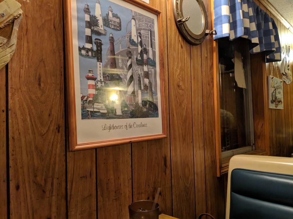 Shrimp Boat | restaurant | 1668 Memorial Park Rd, Lancaster, SC 29720, USA | 8032851576 OR +1 803-285-1576