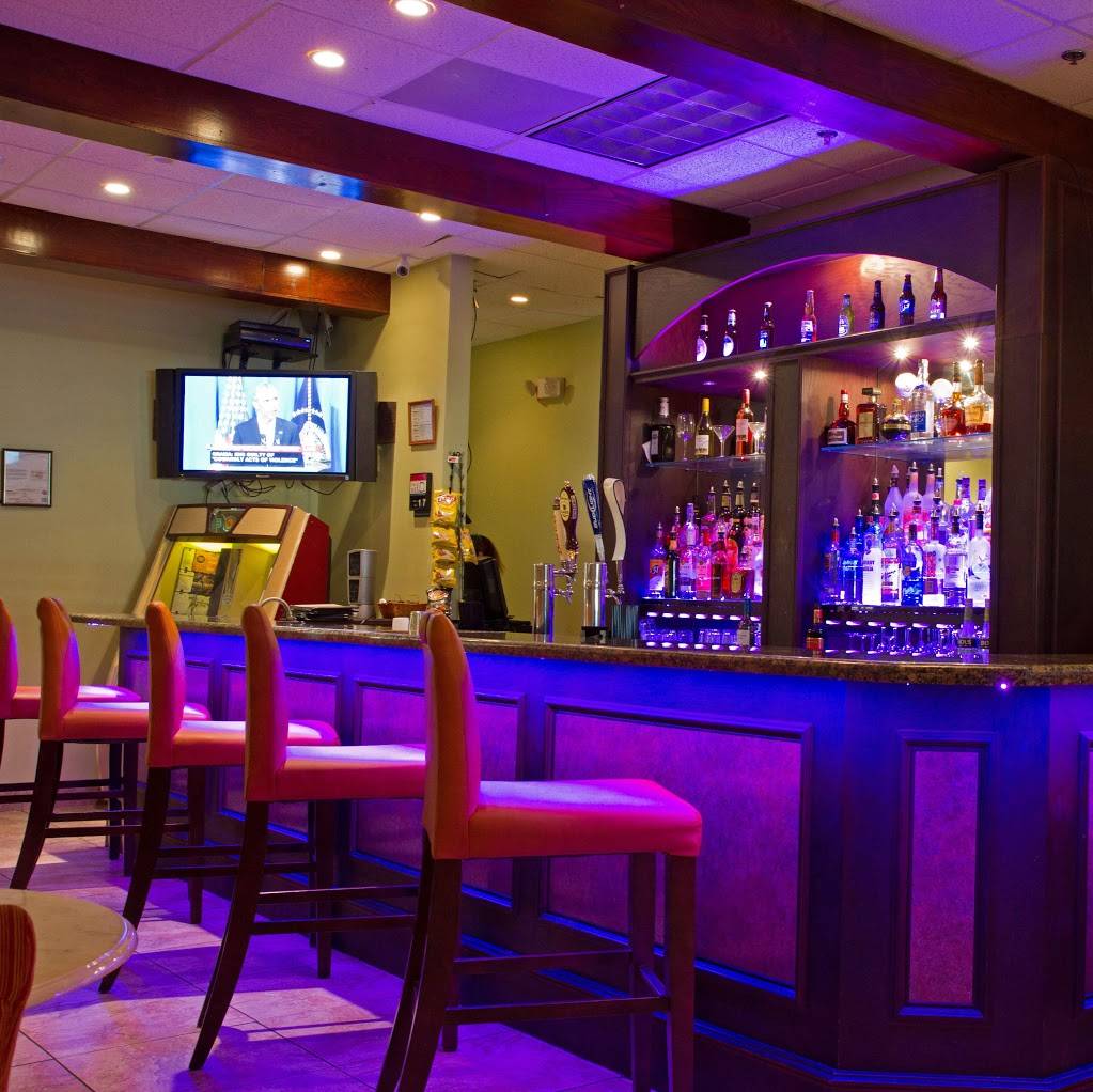 Fraziers Place Restuarant & Lounge | restaurant | 8660 W Irlo Bronson Memorial Hwy, Kissimmee, FL 34747, USA | 4073964500 OR +1 407-396-4500