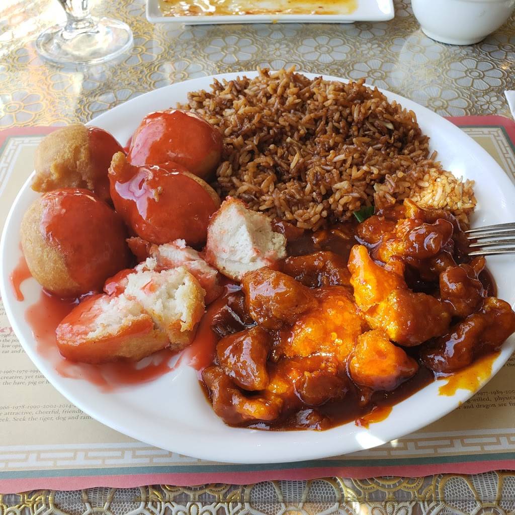 Pearl House Dining Lounge | restaurant | 1160 Beaverwood Rd, Manotick, ON K4M 1E2, Canada | 6136923288 OR +1 613-692-3288