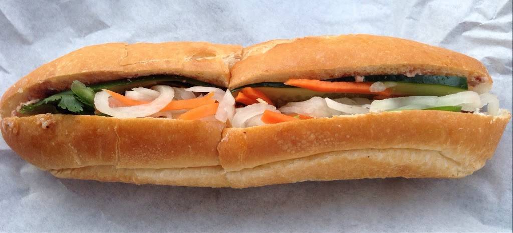 Miss Saigon Sandwiches & Noodles | meal takeaway | 4701 Shore Dr #105, Virginia Beach, VA 23455, USA | 7573186690 OR +1 757-318-6690