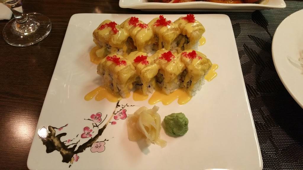 Oishii Asian fusion | restaurant | 415 NY-25A, Rocky Point, NY 11778, USA | 6318212121 OR +1 631-821-2121