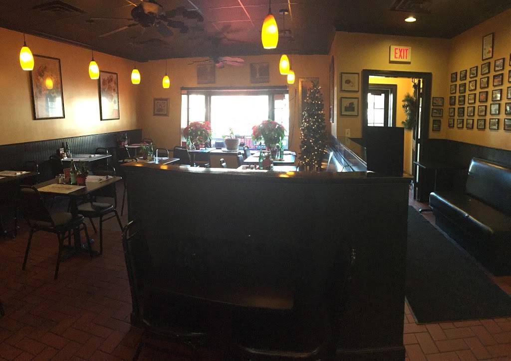 Bella Rosa Pizzeria Ristorante | restaurant | 500 Monroe Turnpike, Monroe, CT 06468, USA | 2034529533 OR +1 203-452-9533