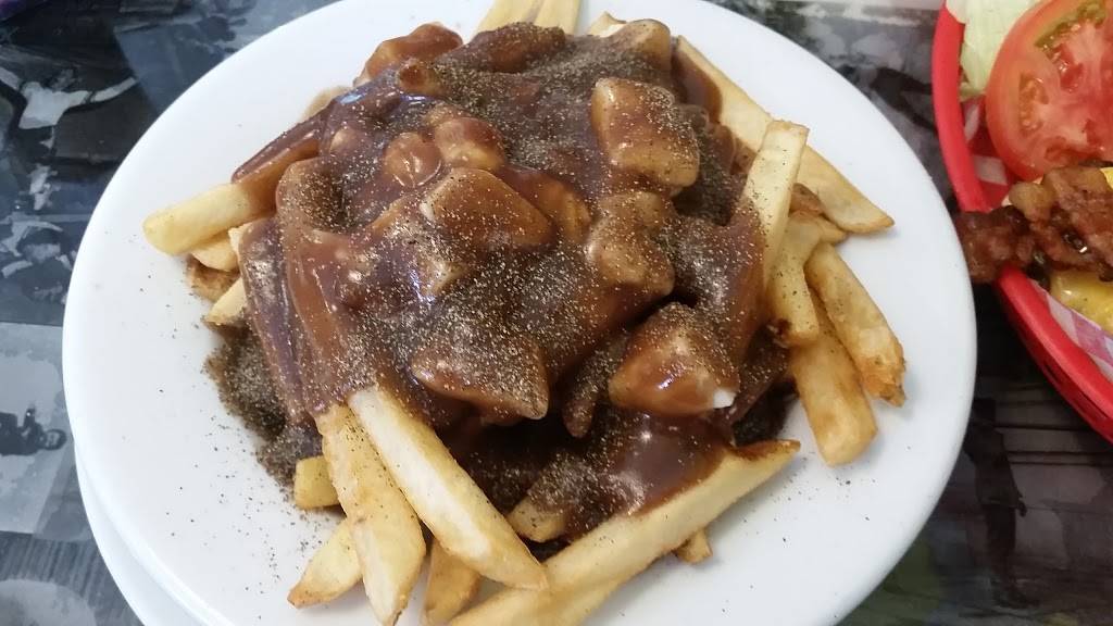 Woody Burger & Pizzeria | restaurant | 102 Ottawa St E, Havelock, ON K0L 1Z0, Canada | 7057781010 OR +1 705-778-1010