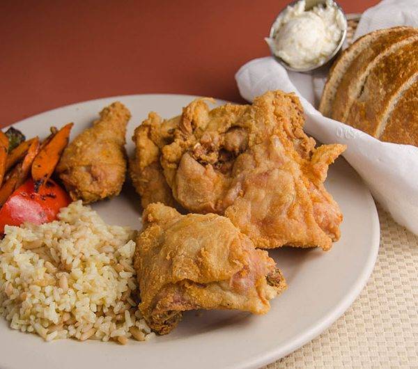 Lulus Restaurant and Sports Bar | restaurant | 16900 Roscoe Blvd, Van Nuys, CA 91406, USA | 8189880707 OR +1 818-988-0707