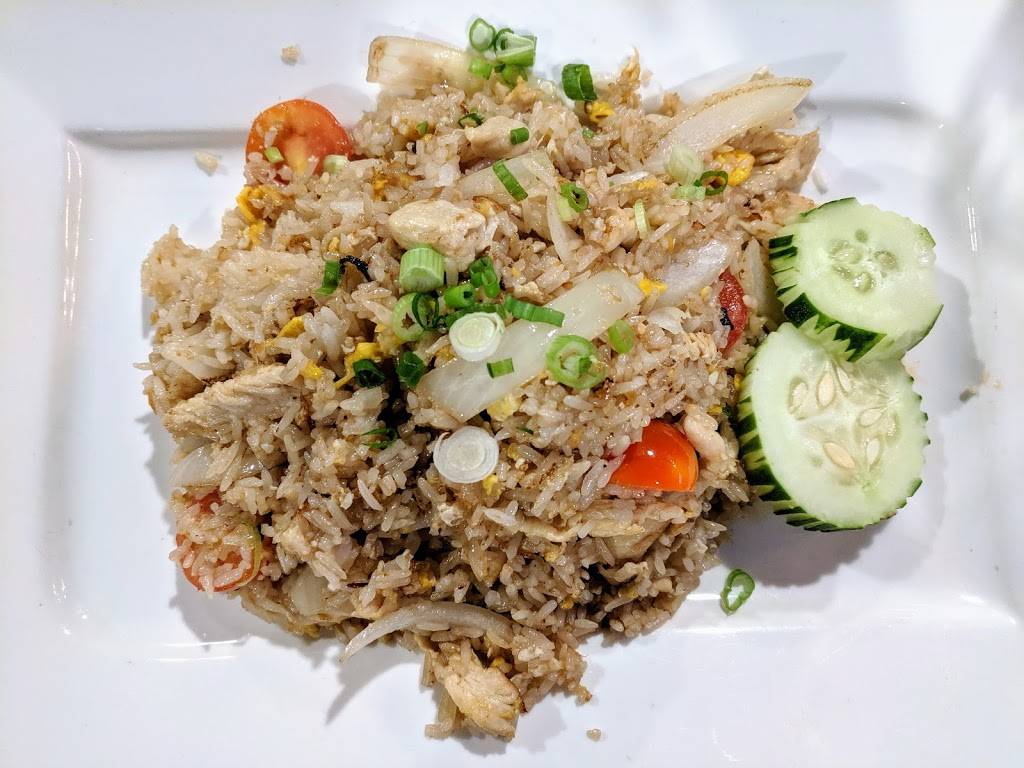 Silk Thai Restaurant | restaurant | 2210 Fontaine Ave, Charlottesville, VA 22903, USA | 4349778424 OR +1 434-977-8424