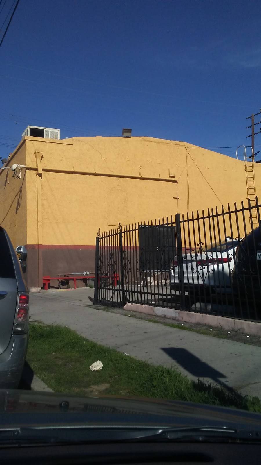 El Pollo Loco | restaurant | 2000 East Cesar E Chavez Avenue, Los Angeles, CA 90033, USA | 3232650179 OR +1 323-265-0179