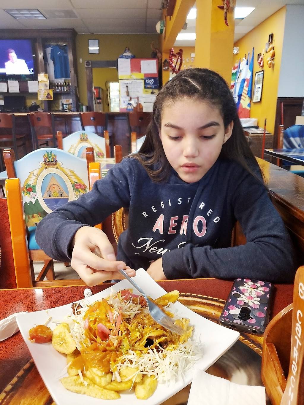 El Catrachito Restaurant | restaurant | 7639 Dashwood Dr, Houston, TX 77036, USA | 7137740856 OR +1 713-774-0856