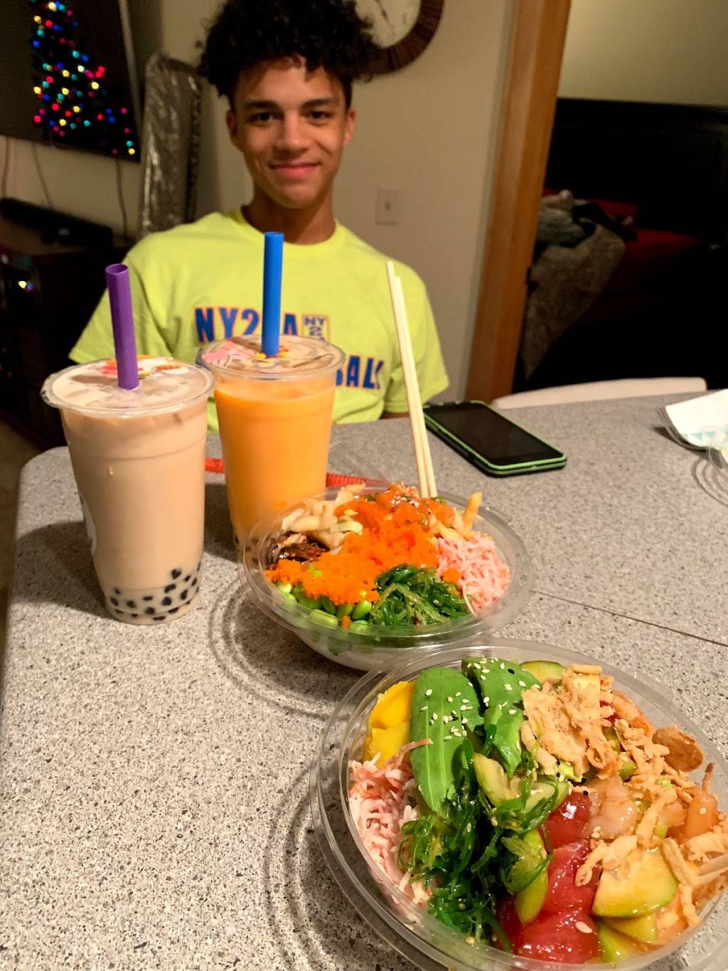 R & R Poke | restaurant | 1460 Underwood Ave, Wauwatosa, WI 53213, USA | 4145850882 OR +1 414-585-0882