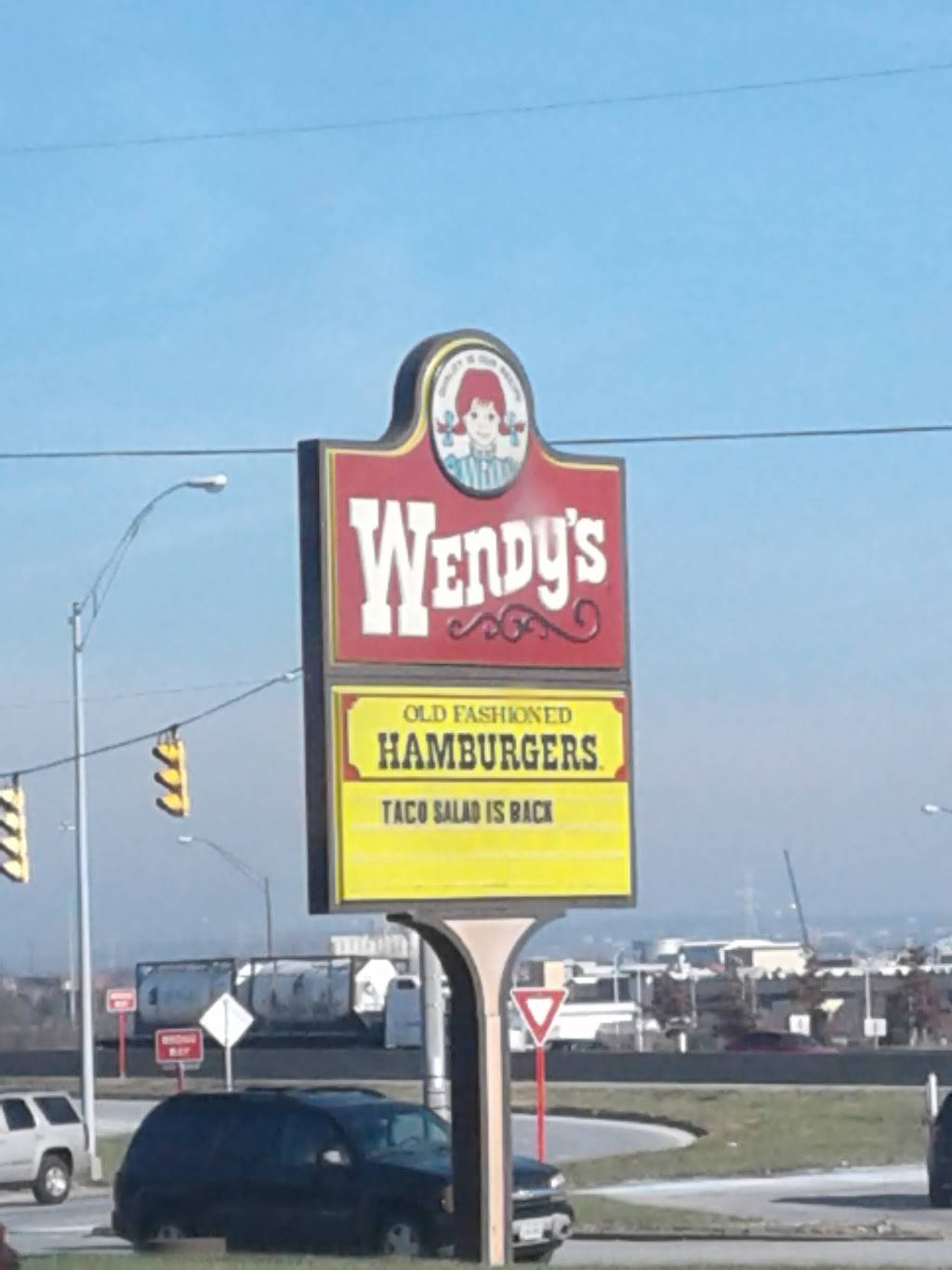 Wendys | restaurant | 9537 Mangham Dr, Cincinnati, OH 45215, USA | 5137335149 OR +1 513-733-5149