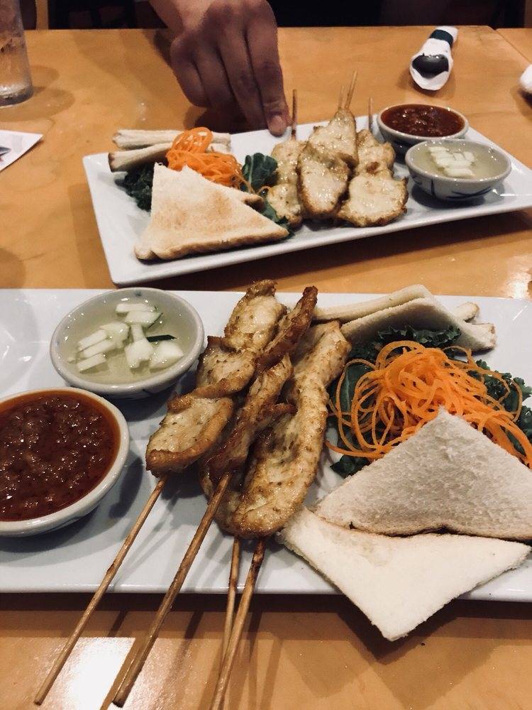 Elephant Thai Restaurant(Shockoe Bottom) | restaurant | 13 N 17th St, Richmond, VA 23219, USA | 8043433934 OR +1 804-343-3934