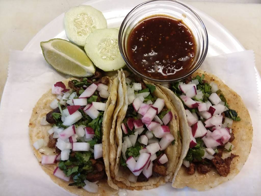 Antojitos Mexicanos | restaurant | 815 S Loudoun St, Winchester, VA 22601, USA | 5405455919 OR +1 540-545-5919