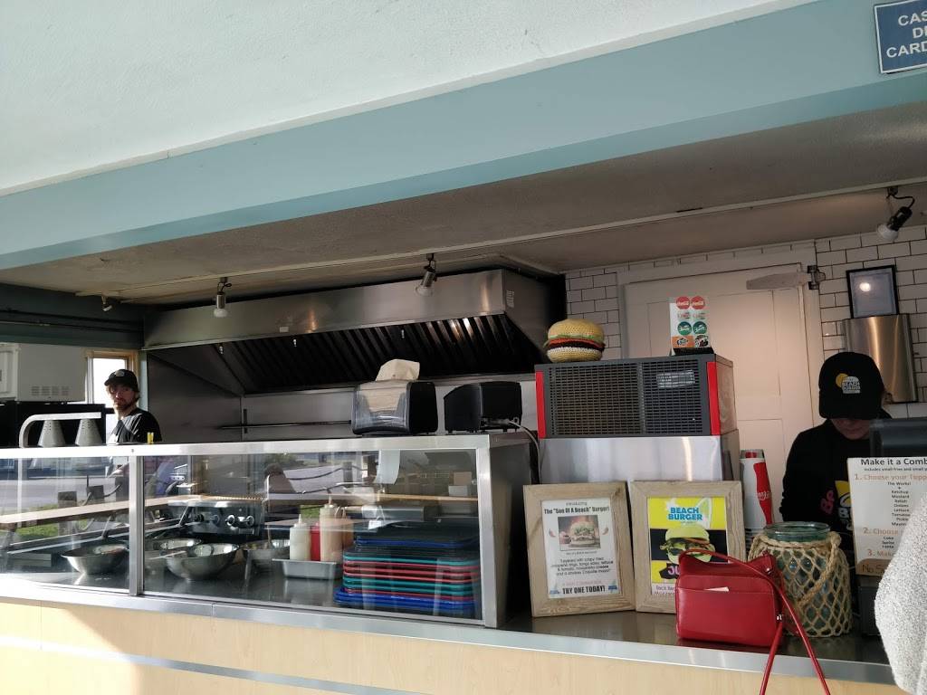 The Beach Burger | restaurant | 203 Main St, Sauble Beach, ON N0H 2G0, Canada | 5194220300 OR +1 519-422-0300
