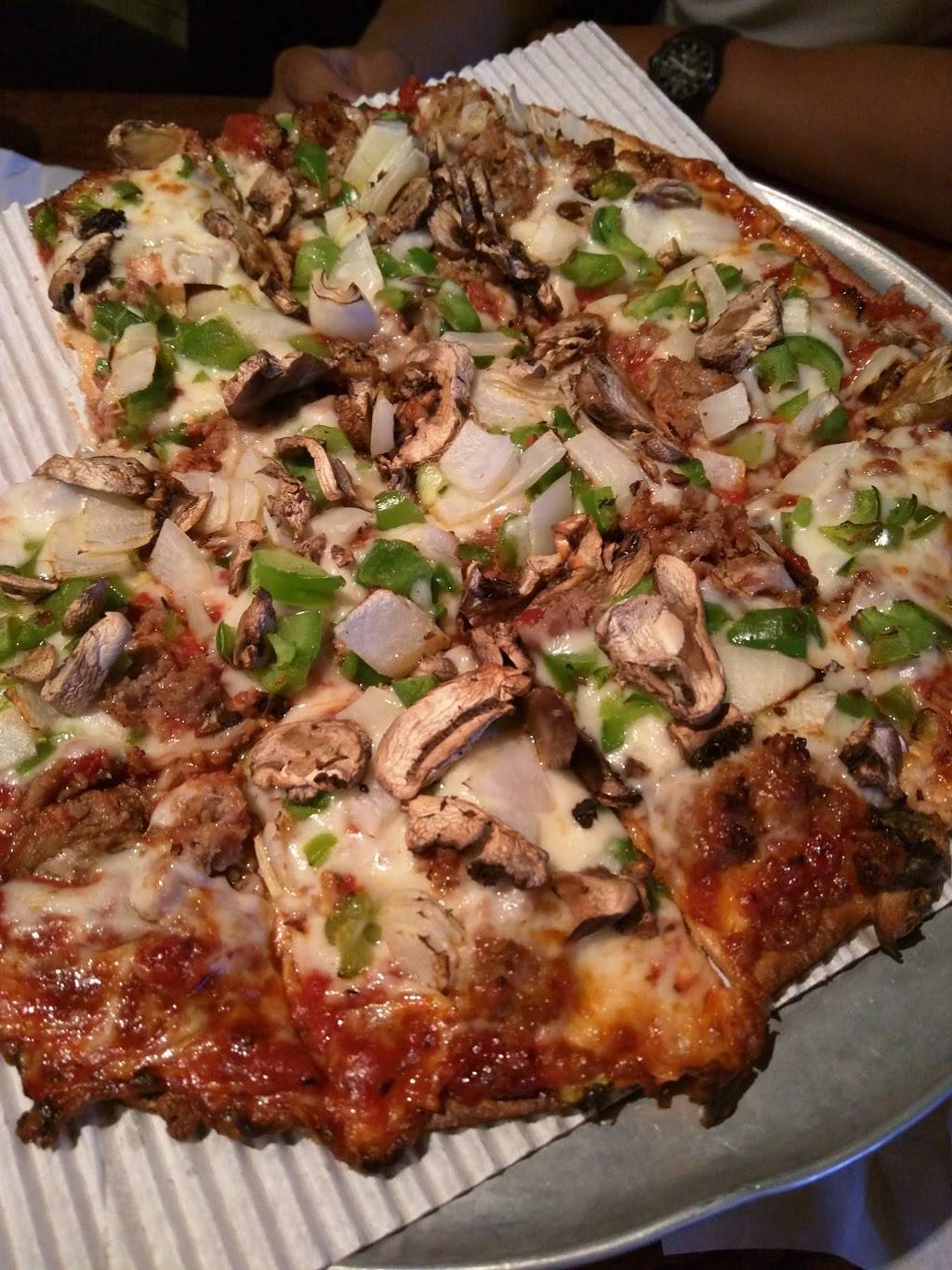 Joanies Pizzeria of Long Grove | meal delivery | 235 Robert Parker Coffin Rd, Long Grove, IL 60047, USA | 8474152220 OR +1 847-415-2220