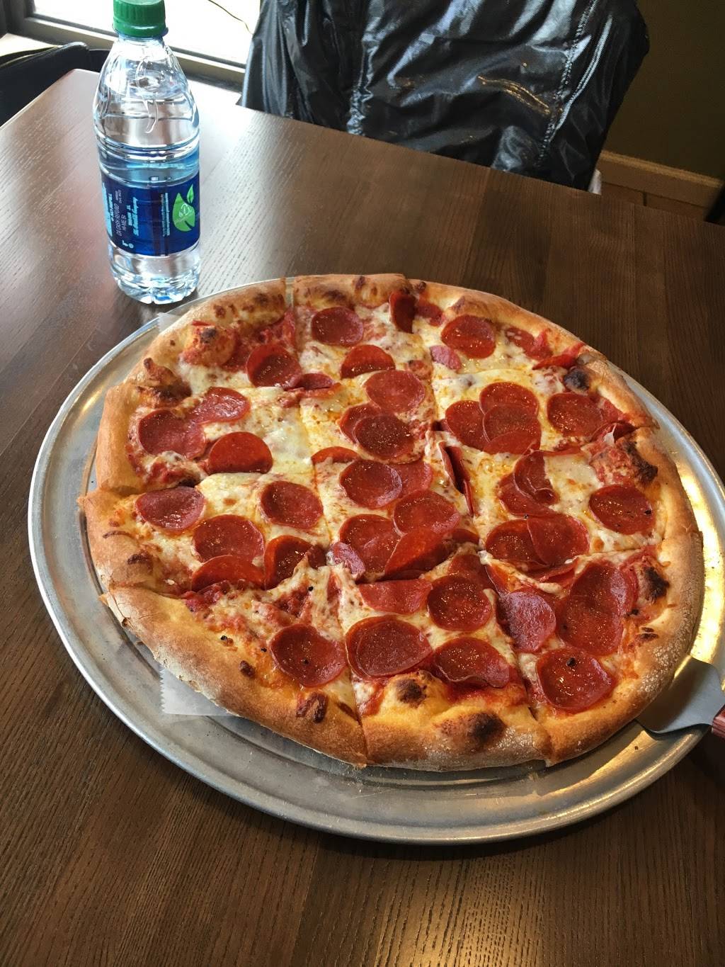 Pafumis To Go (Or Stay) | restaurant | 1 Crane Park Dr, Wilbraham, MA 01095, USA | 4132793303 OR +1 413-279-3303