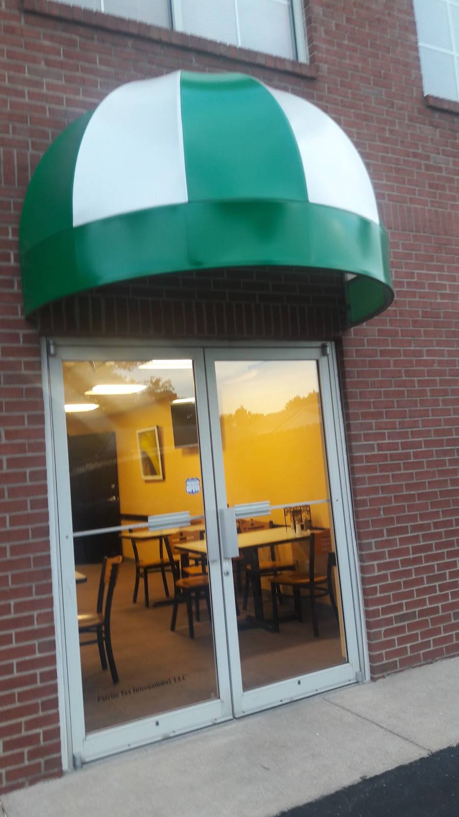 Hometown Pizza - Preston Hwy | restaurant | 4041 Preston Hwy, Louisville, KY 40213, USA | 5023634880 OR +1 502-363-4880