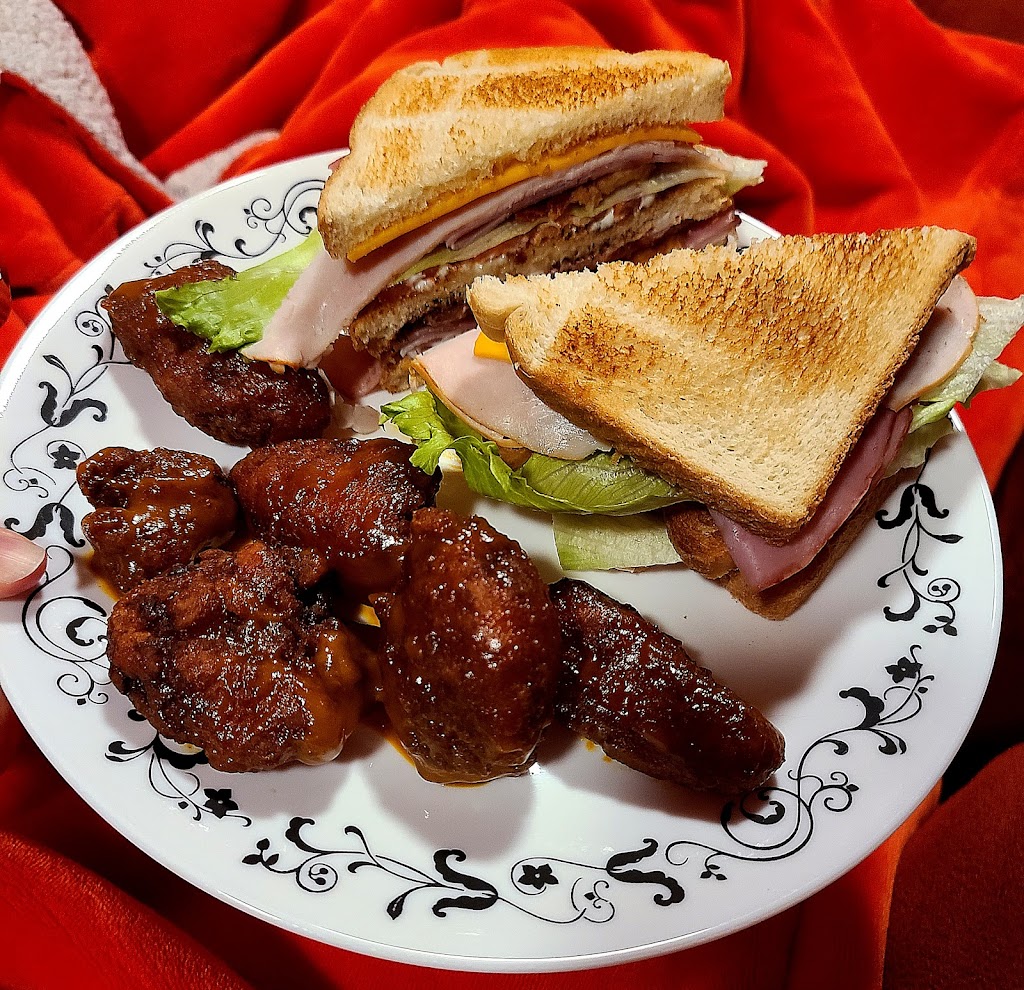 Leggs Diner & Deli | restaurant | 5308 Big Tyler Rd, Charleston, WV 25313, USA | 3047767676 OR +1 304-776-7676