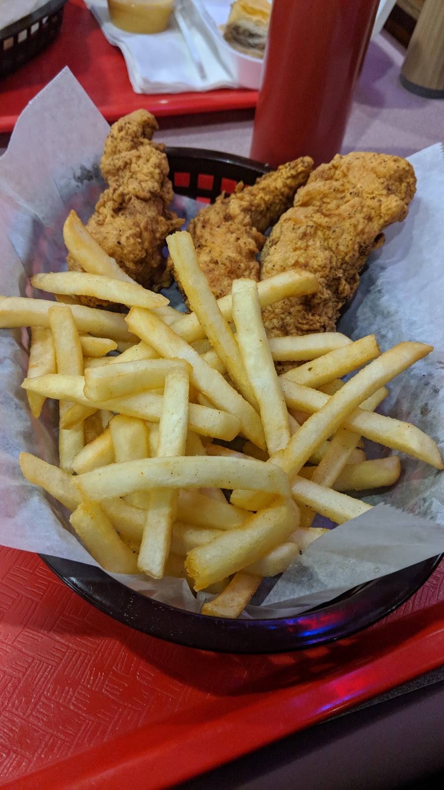 Chic N Flip | restaurant | 11737 Lebanon Rd, Cincinnati, OH 45241, USA | 5134077044 OR +1 513-407-7044