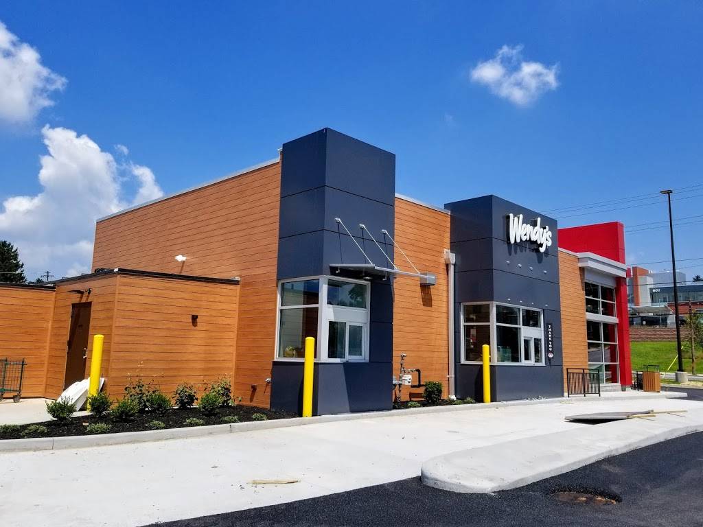 Wendys | restaurant | 650 E Main St, Waynesboro, PA 17268, USA | 7176387015 OR +1 717-638-7015