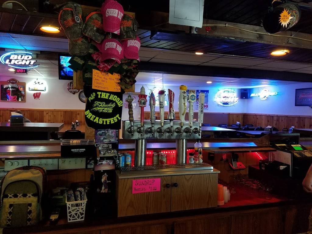 T-Bucket LLC | restaurant | 2424 S County Rd T, Green Bay, WI 54311, USA | 9208638538 OR +1 920-863-8538