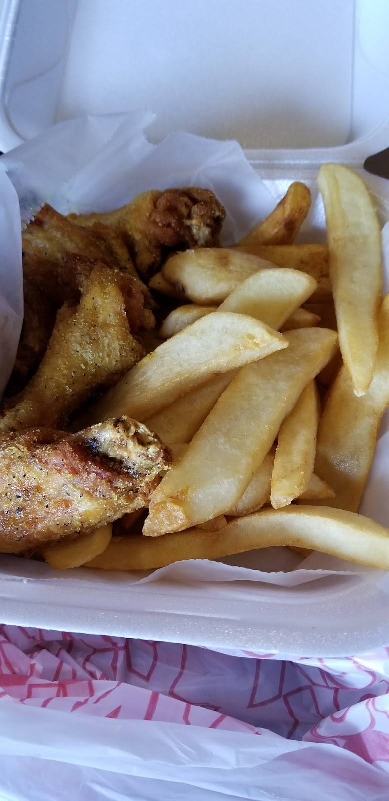 Frankies Wings and Things ( Melbourne, FL) | restaurant | 1981 N Wickham Rd, Melbourne, FL 32935, USA | 3212557912 OR +1 321-255-7912