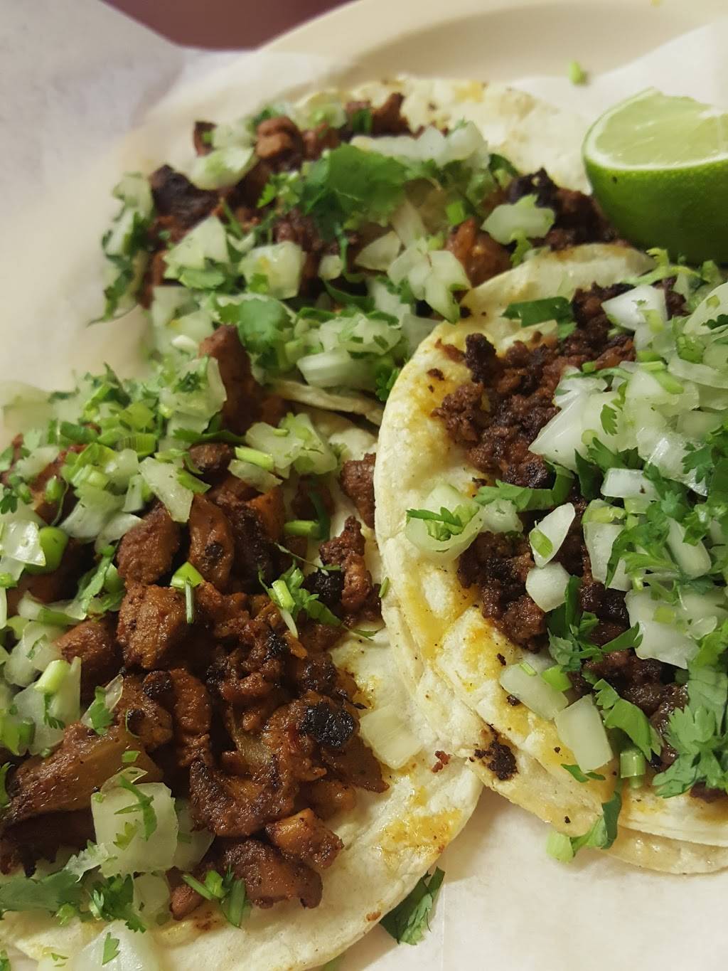 La Michoacana | restaurant | 1306 Cuba Rd, Mayfield, KY 42066, USA | 2702472761 OR +1 270-247-2761