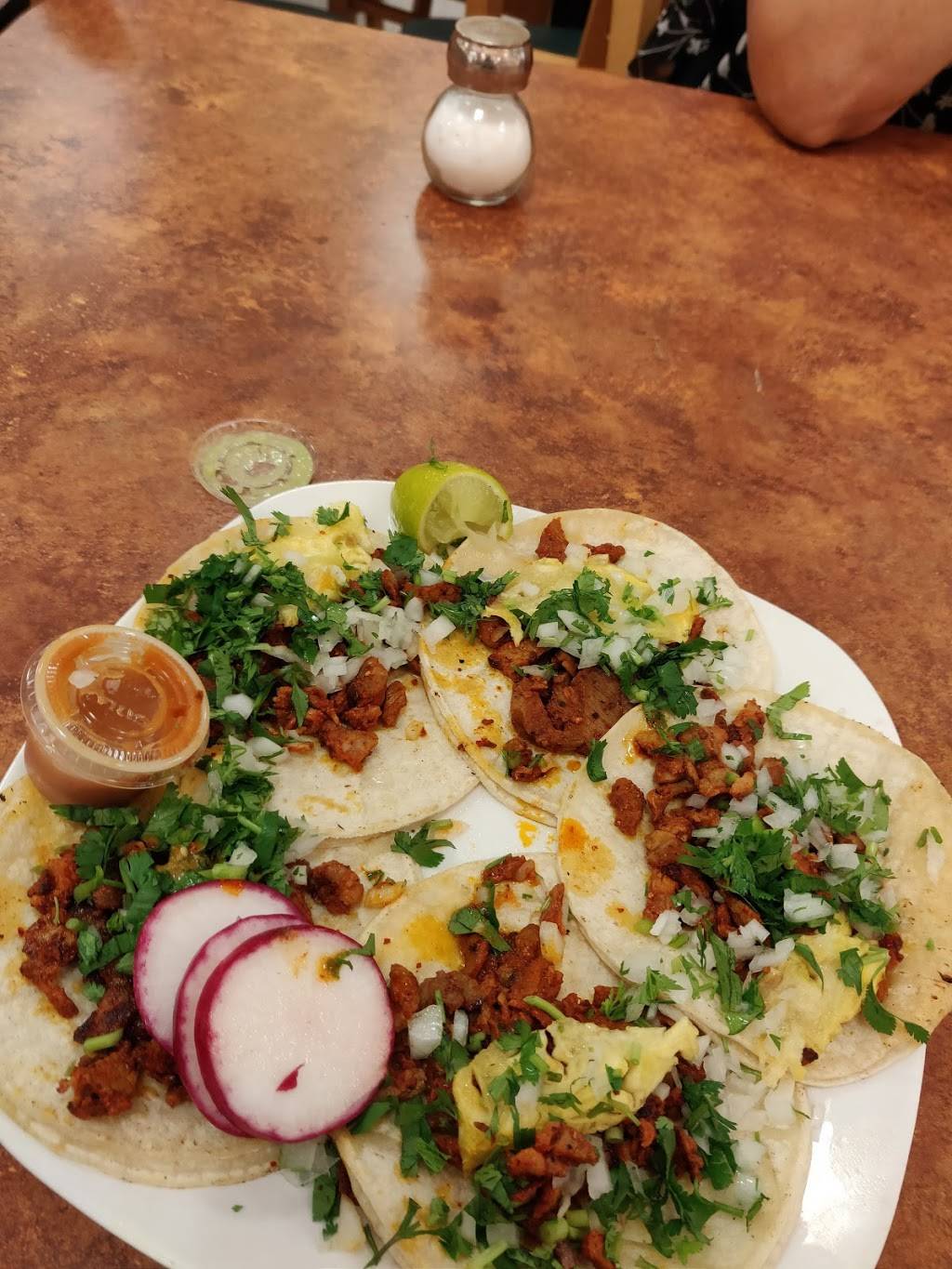 Taqueria Yazmin #2 | restaurant | 9540 Liberia Ave, Manassas, VA 20110, USA | 7033924918 OR +1 703-392-4918