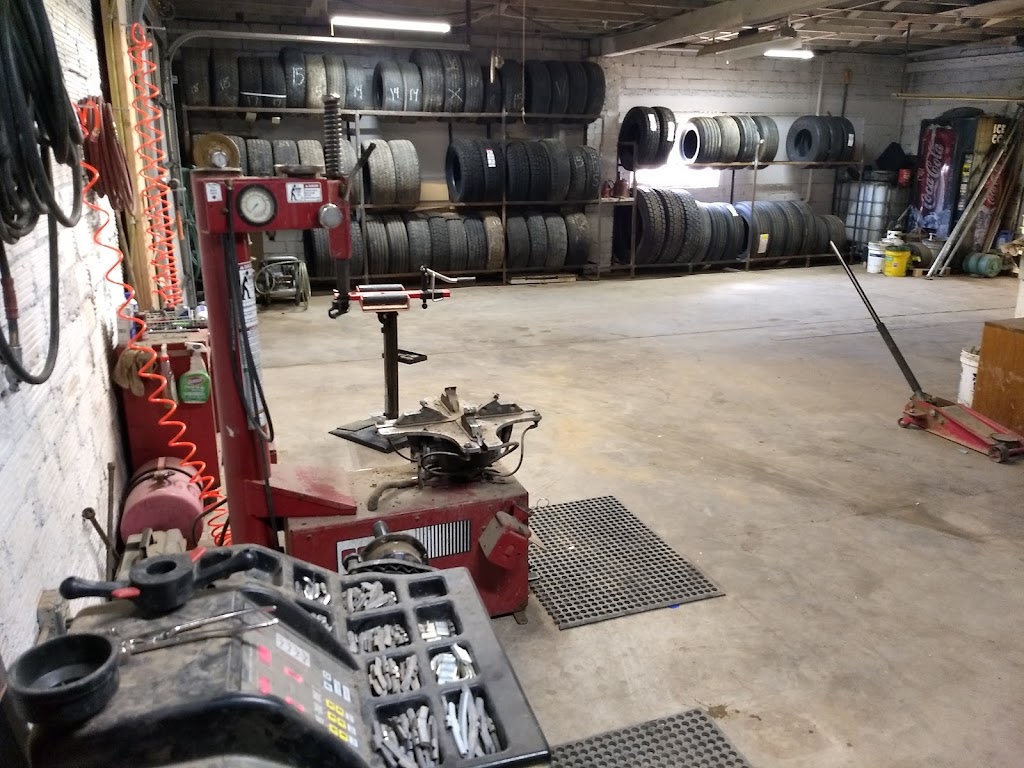 Branding Iron Saloon | restaurant | 215 Randolph, Pritchett, CO 81064, USA | 7195230107 OR +1 719-523-0107