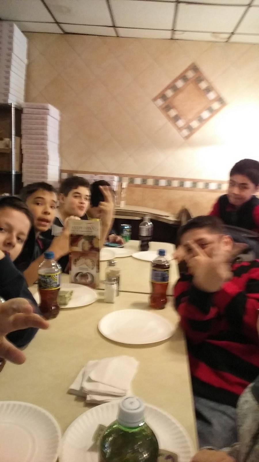 Trio | restaurant | 1907 Avenue U, Brooklyn, NY 11229, USA | 7189348137 OR +1 718-934-8137