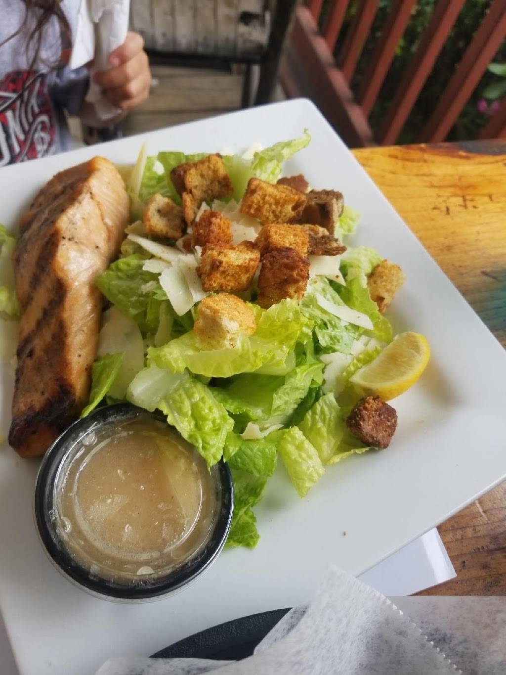 Lakeside Deli & Grille | restaurant | 2 Pleasant St, Meredith, NH 03253, USA | 6036777132 OR +1 603-677-7132