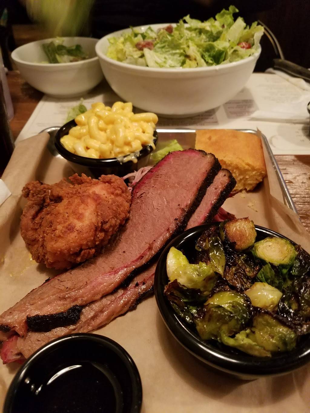 Smoked Kitchen & Tap | restaurant | 2025 Library Ave, Crozet, VA 22932, USA | 4342054881 OR +1 434-205-4881