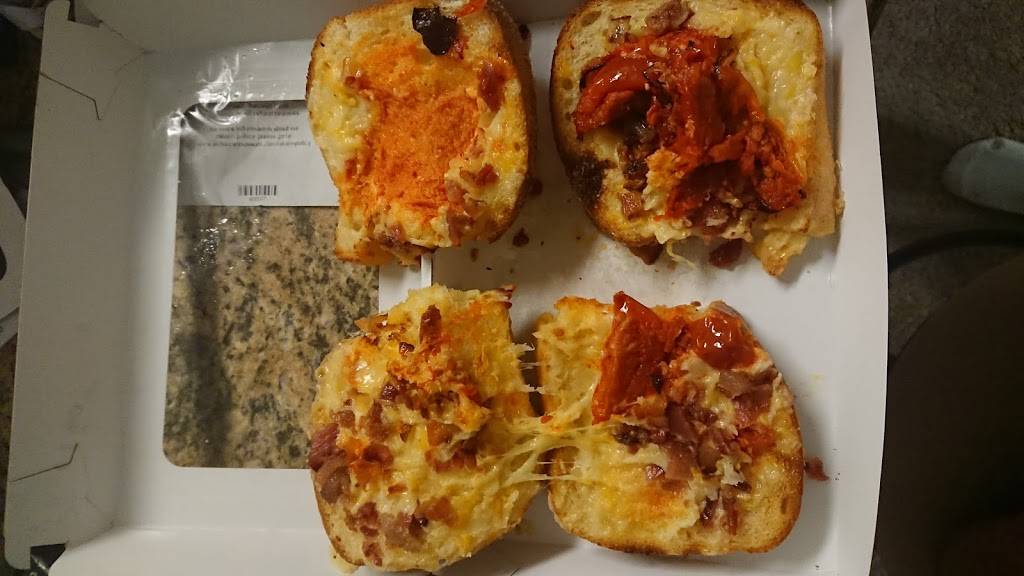 Panera Bread | restaurant | 3120 Green Mt Crossing Dr, Shiloh, IL 62269, USA | 6182062400 OR +1 618-206-2400