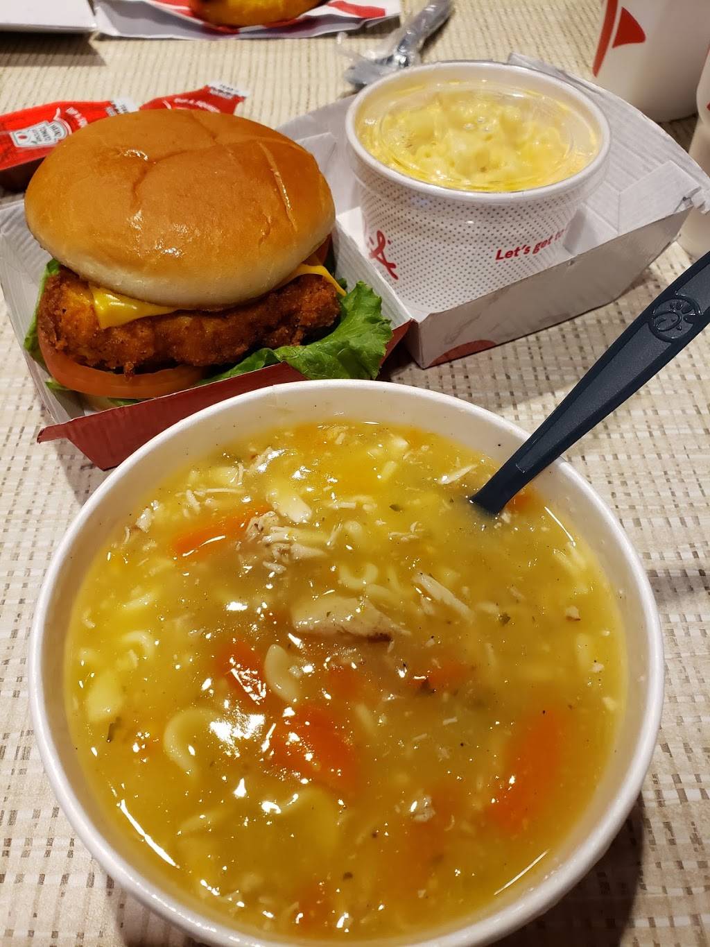 Chick-fil-A | restaurant | 2301 N Prospect Ave, Champaign, IL 61822, USA | 2173513094 OR +1 217-351-3094