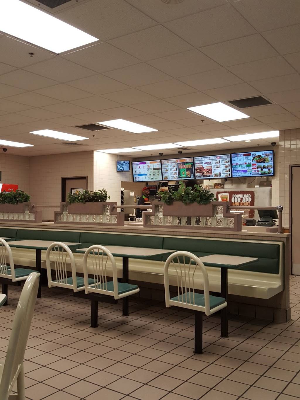 Burger King | restaurant | 6363 University Dr NW, Huntsville, AL 35806, USA | 2567220623 OR +1 256-722-0623