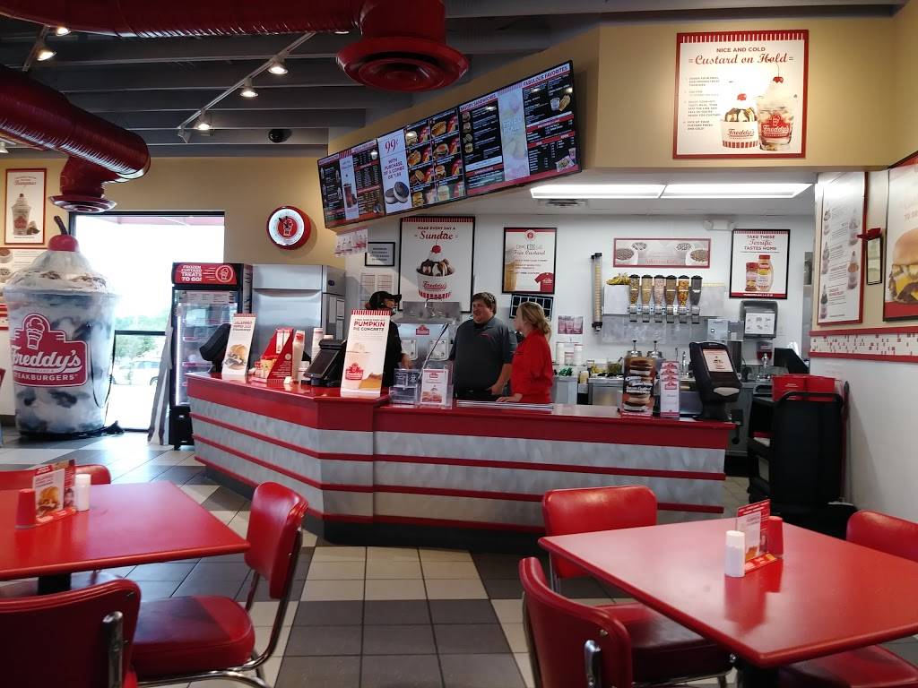 Freddys Frozen Custard & Steakburgers | restaurant | 2824 S Douglas Blvd, Midwest City, OK 73130, USA | 4054555858 OR +1 405-455-5858