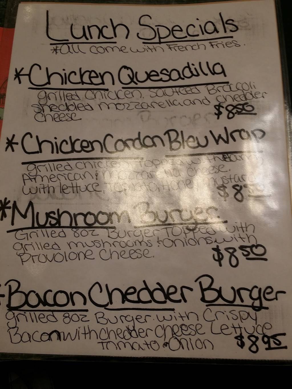 Franks Pizza & Restaurant | restaurant | 205 Mountain View Dr #9, Sussex, NJ 07461, USA | 9738751250 OR +1 973-875-1250