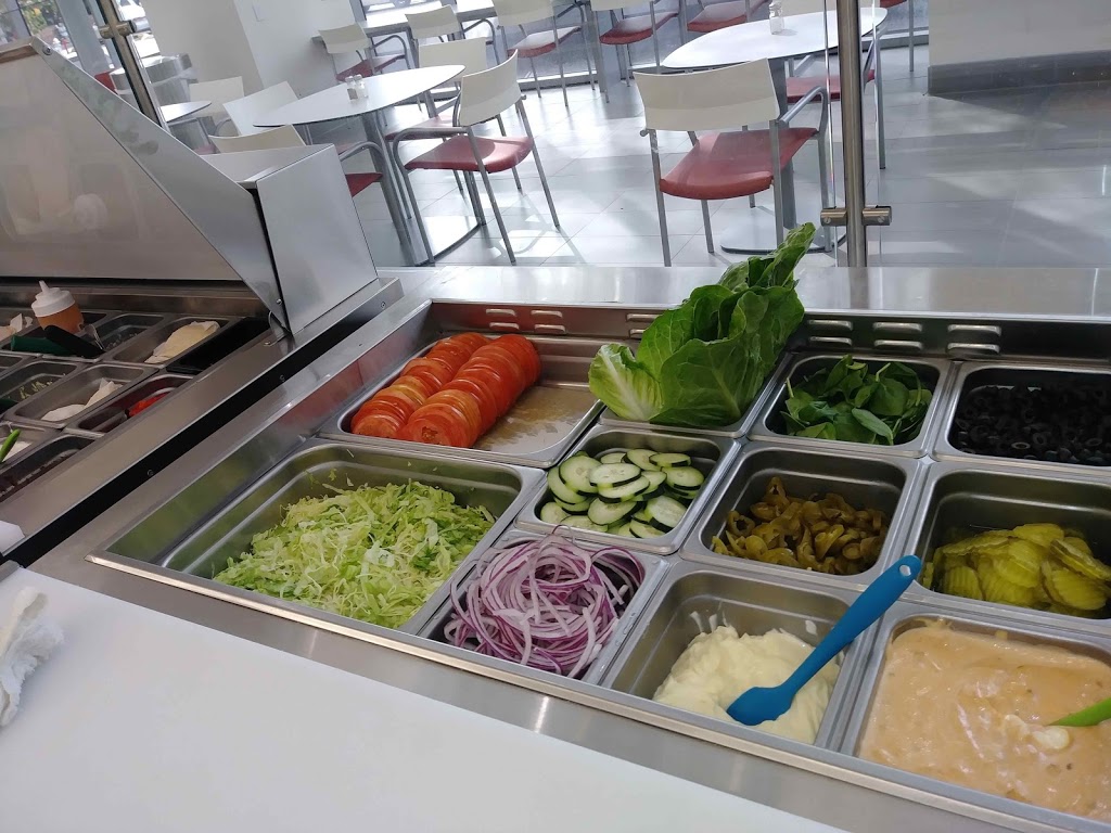 Murphys deli | restaurant | 300 Convent St, San Antonio, TX 78205, USA | 2102273354 OR +1 210-227-3354