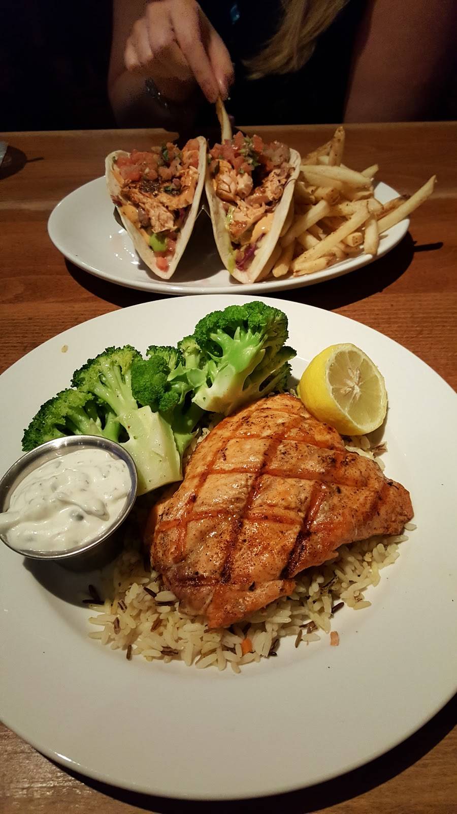 Aubreys | restaurant | 909 W Lamar Alexander Pkwy, Maryville, TN 37801, USA | 8653798800 OR +1 865-379-8800