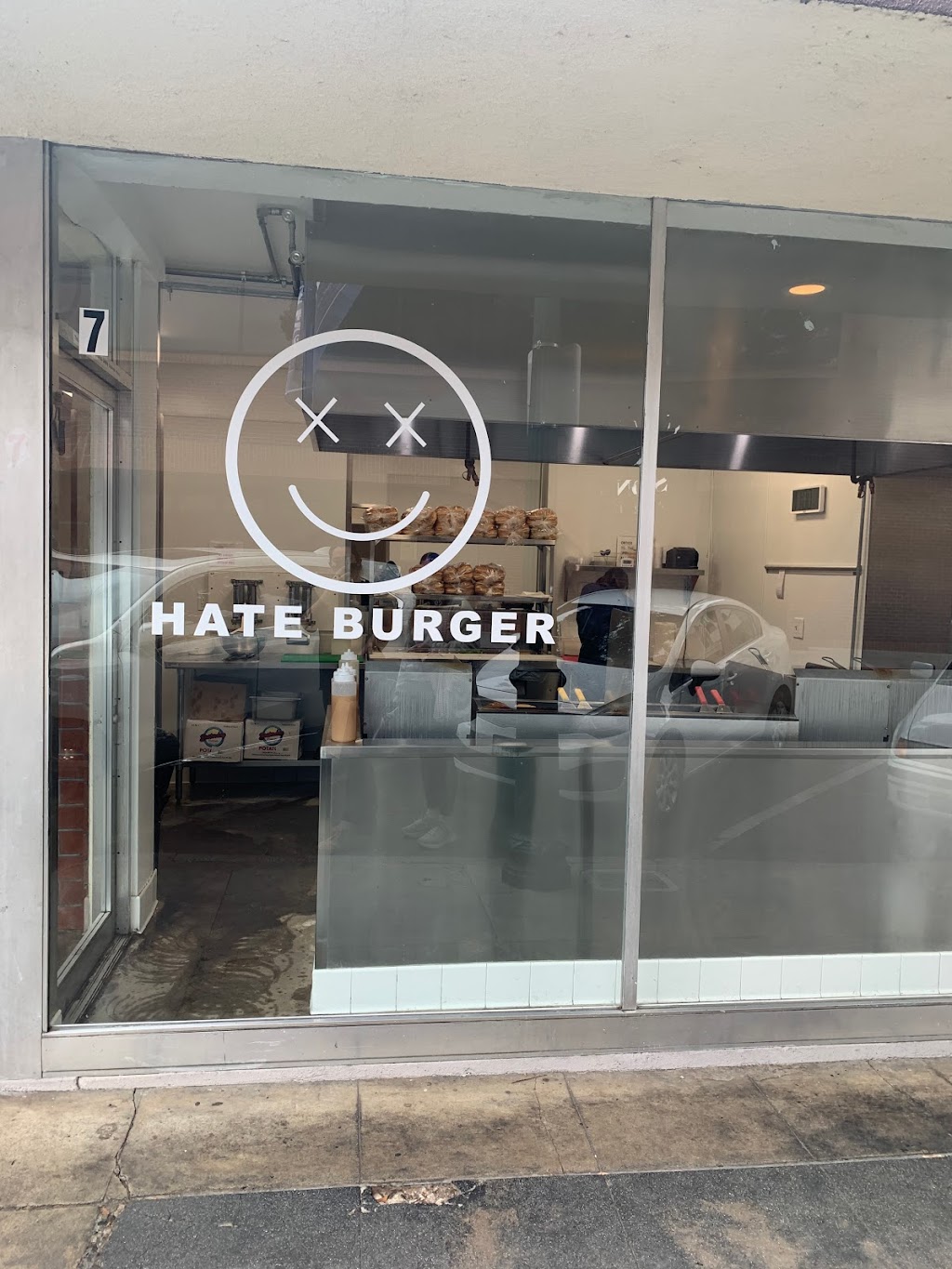 Hate Burger | restaurant | 7 N 5th St, Redlands, CA 92373, USA | 9093533785 OR +1 909-353-3785