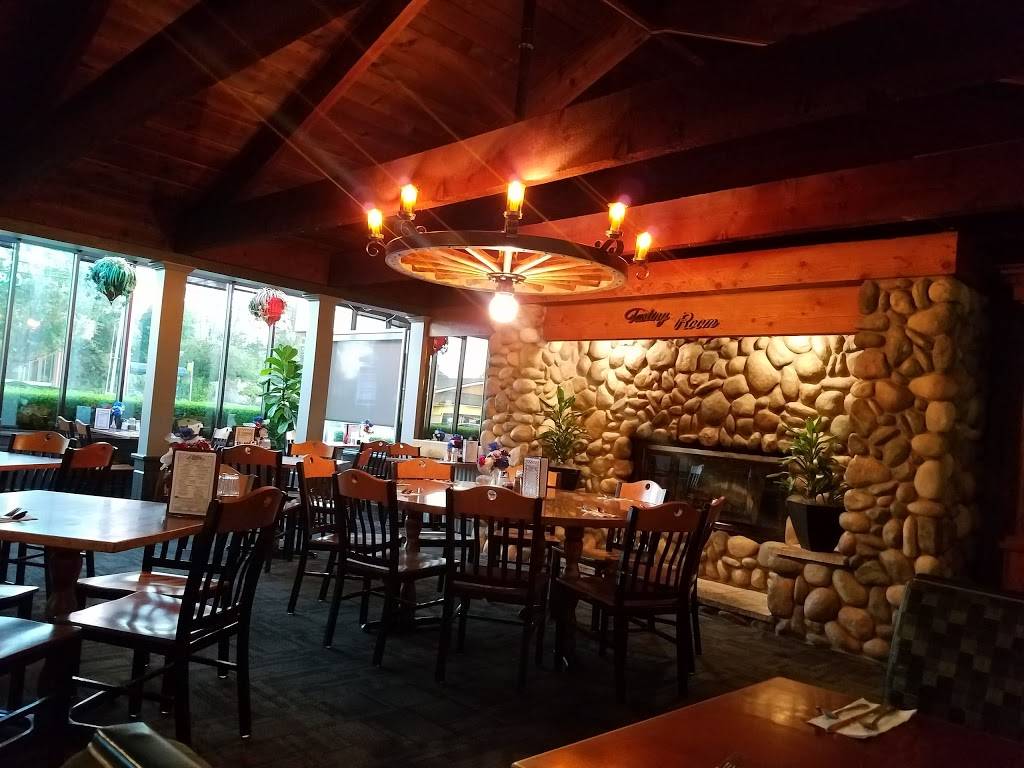 Ben Dews Clubhouse Grill | restaurant | 6501 6th Ave, Tacoma, WA 98406, USA | 2535644442 OR +1 253-564-4442