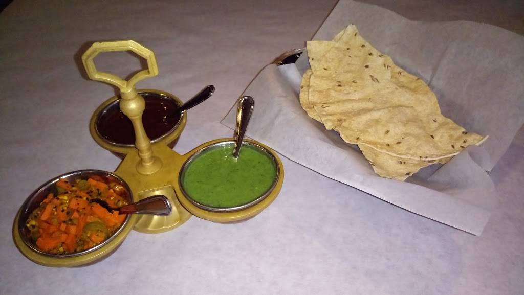 Lal Mirch Indian Restaurant | restaurant | 5146 Kanan Rd, Agoura Hills, CA 91301, USA | 8183129690 OR +1 818-312-9690