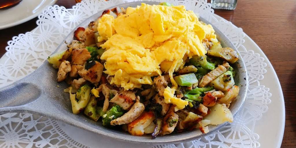 Pomegranate Restaurant | restaurant | 55 S Commons Dr, Aurora, IL 60504, USA | 6306920009 OR +1 630-692-0009