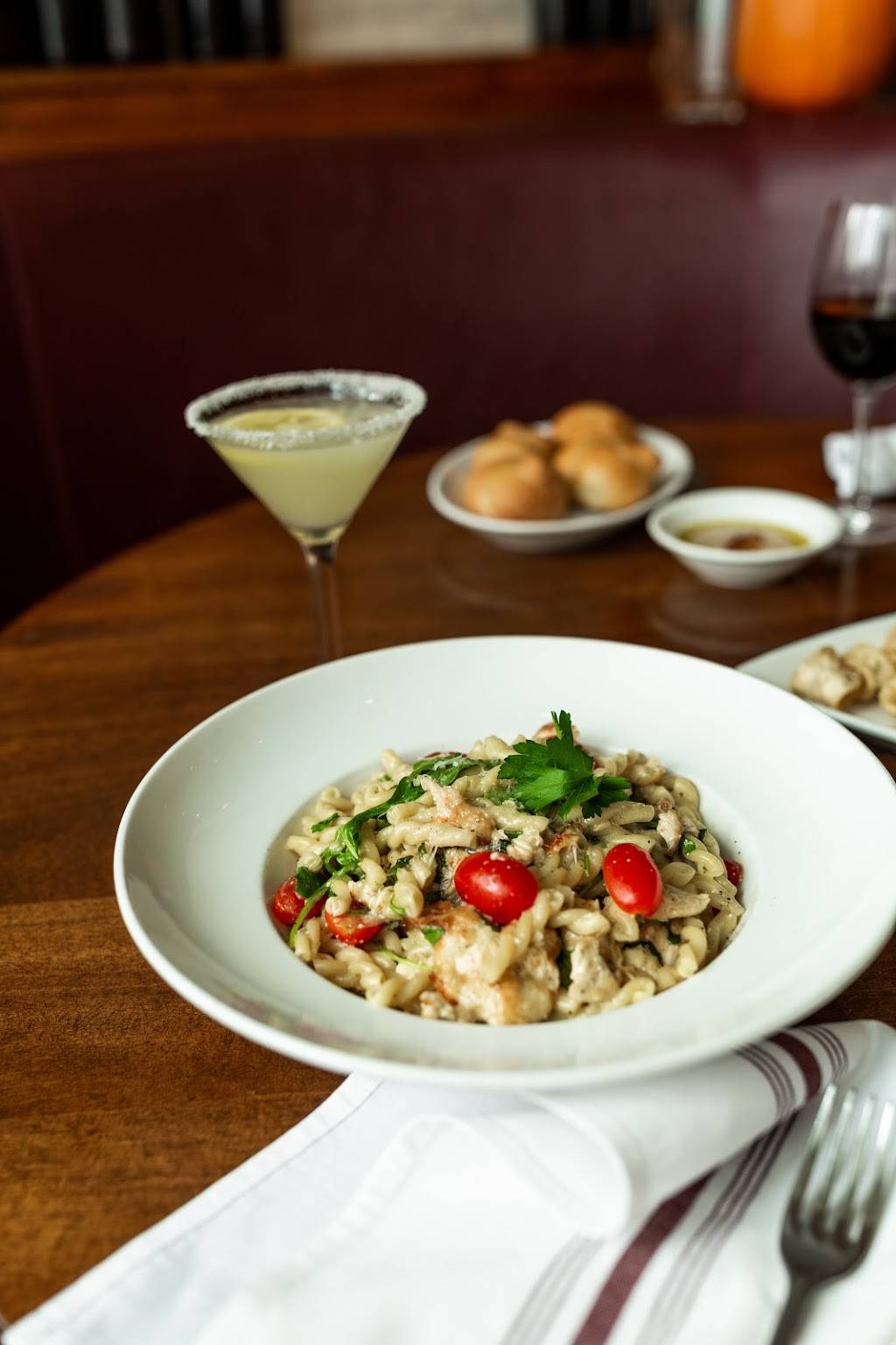 Pietros Italian | meal takeaway | 1714 Walnut St, Philadelphia, PA 19103, USA | 2157358090 OR +1 215-735-8090