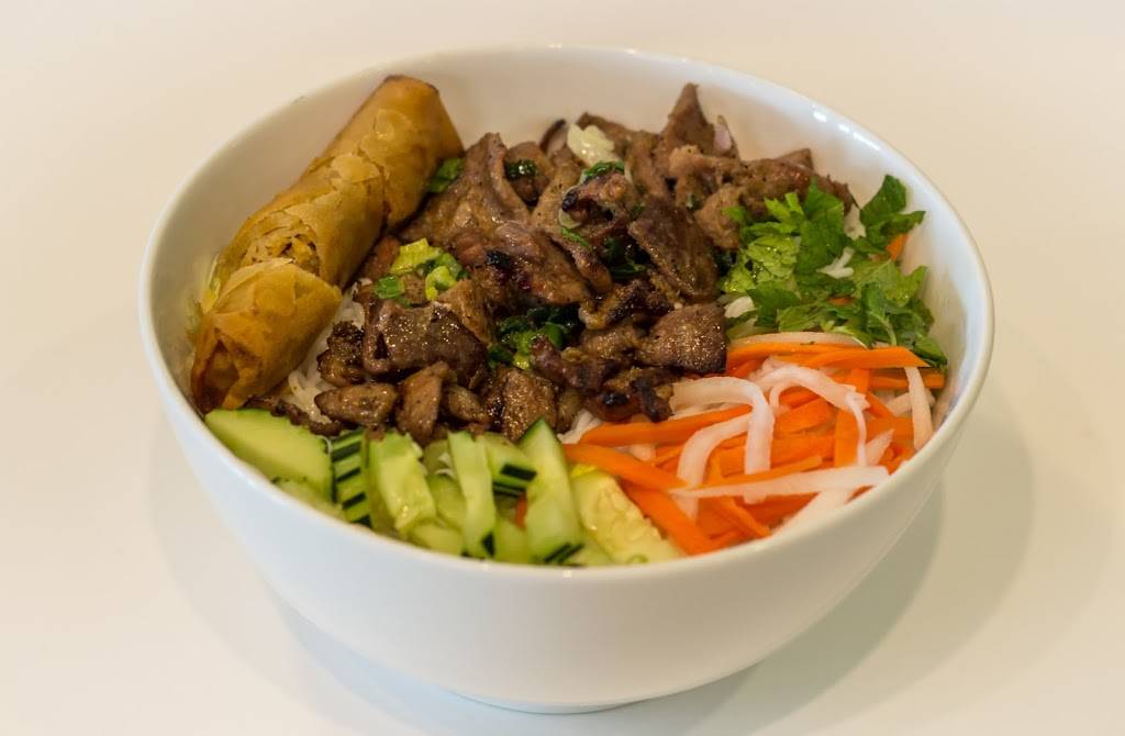 Phamous Cafe | restaurant | 7127 Hollister Ave # 25, Goleta, CA 93117, USA | 8058459881 OR +1 805-845-9881