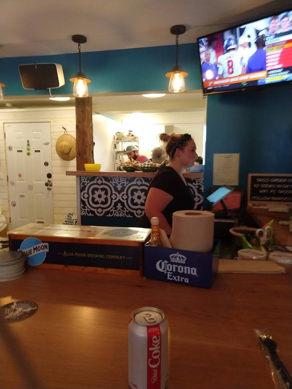 Mad Tacos | restaurant | 3264 US-20, Cazenovia, NY 13035, USA | 3158154160 OR +1 315-815-4160