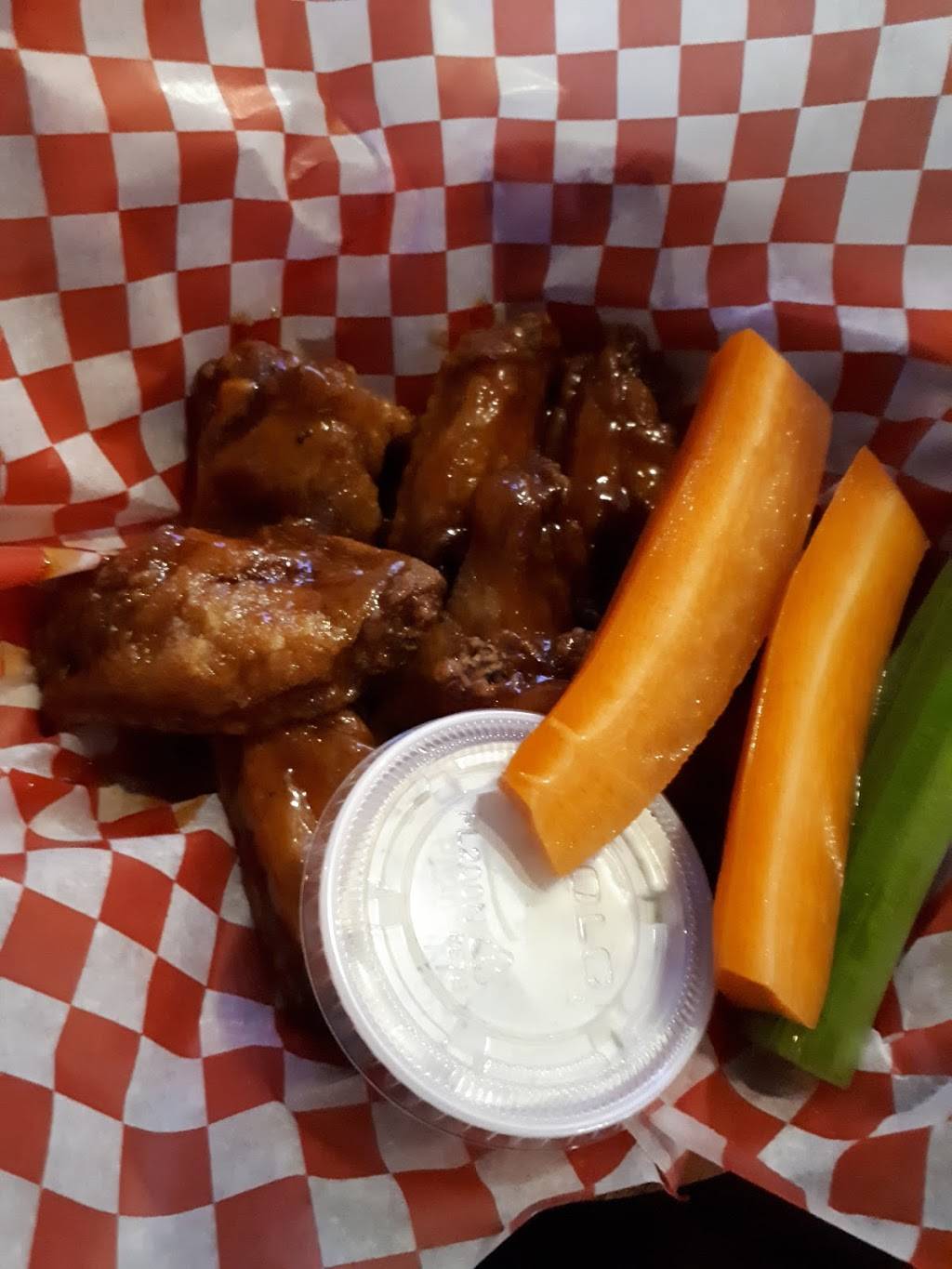 The Pearson Pub | restaurant | 101 Mary St W, Whitby, ON L1N 2R4, Canada | 9054305699 OR +1 905-430-5699