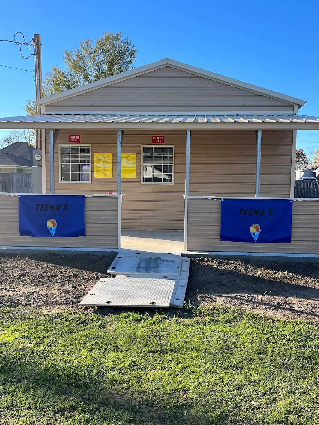 Teena’s Snowballs and Snacks | restaurant | 1940 Besson Ln, Sunshine, LA 70780, USA | 2257160991 OR +1 225-716-0991