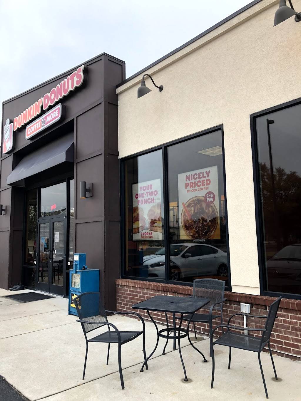 Dunkin | bakery | 300 N 12th St Ste B, Murray, KY 42071, USA | 2707613865 OR +1 270-761-3865